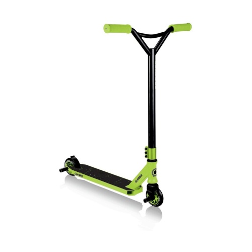 15471195368.1000x1000w