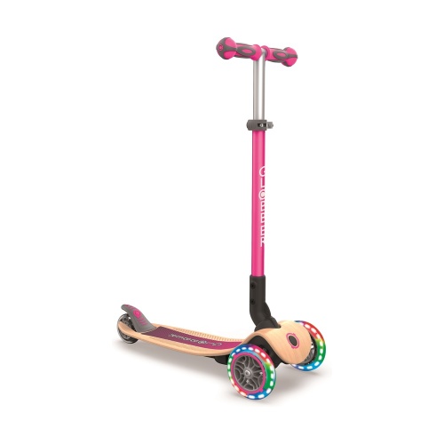 15815879841.1000x1000w