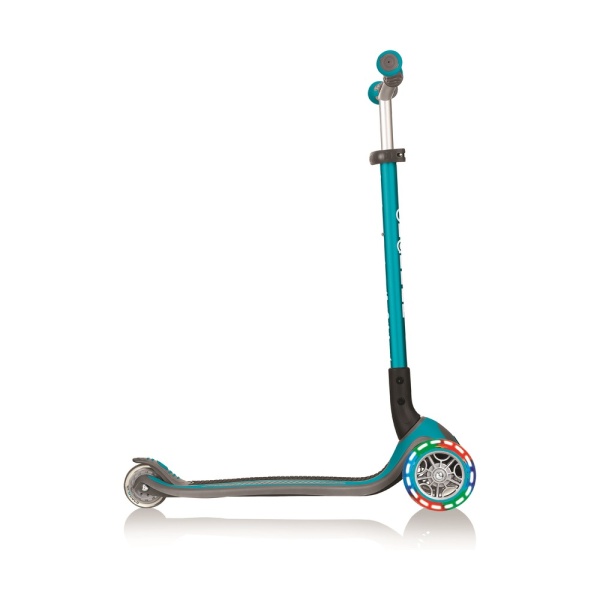 15815866694.1000x1000w