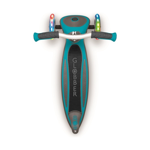 15815866695.1000x1000w