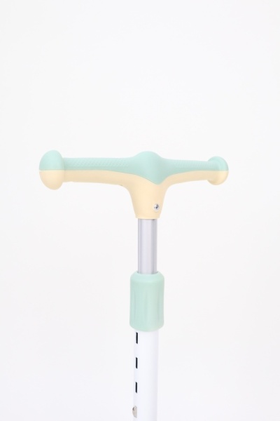 44d28bb7-732b-4764-979d-0baef84b3bbe