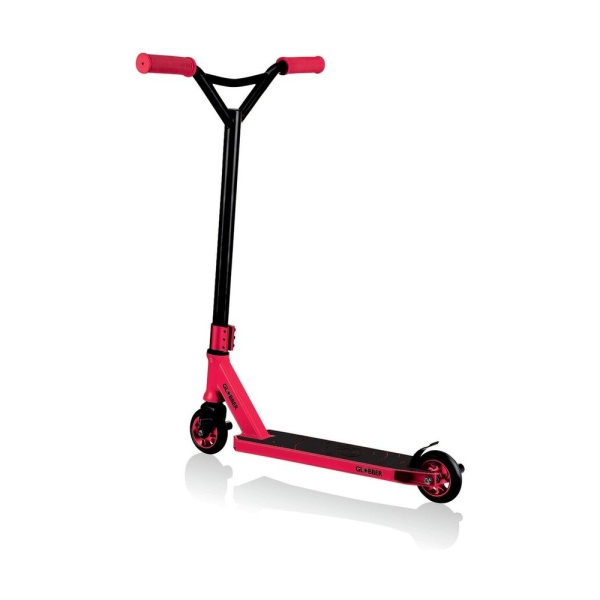 15876505630.1000x1000w