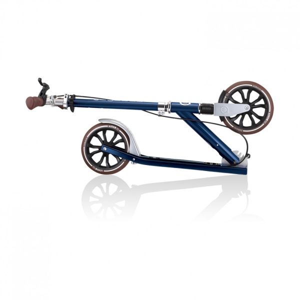 16272897704.1000x1000w